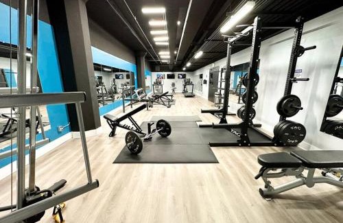 Near South Side Apartment | Walkable 2BR Apartment in Chicago South Loop with Optional Parking and Gym Access Near McCormick Place, Museum Campus & Lakefront
