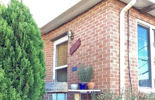 Barths Apartment | Walkable, bright 2BR charmer in the heart of Wheat Ridge near Lo-Hi