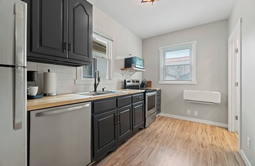 West Central House | Walkable to Downtown FW & Electric Works!