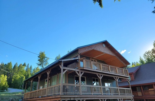 Christina Lake House | Walking distance to Christina Lake, Family friendly for up to 12 people.