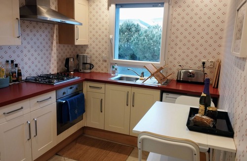 Saint-Marc-sur-Mer Apartment | Walking distance to the beach and shops. In the peace and greenery!