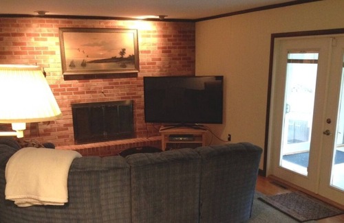 Little Creek House | Walking Distance To Firefly And Nascar Monster Mile At Dover Downs Speedway