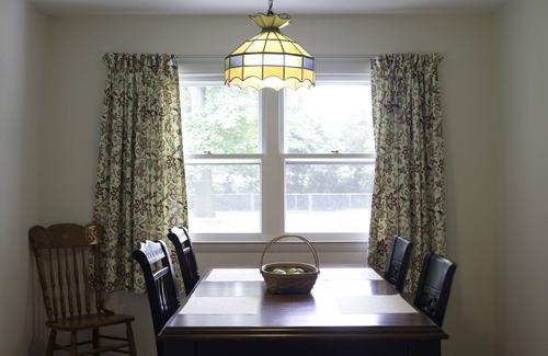 Little Creek House | Walking Distance To Firefly And Nascar Monster Mile At Dover Downs Speedway
