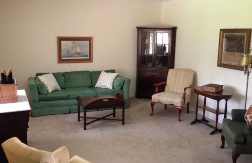 Little Creek House | Walking Distance To Firefly And Nascar Monster Mile At Dover Downs Speedway