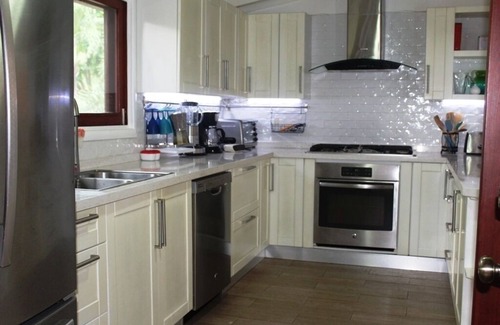 Los Lagos Villa | Walking Distance to the Beach