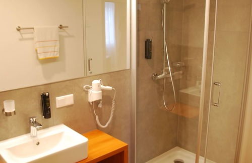 Walldorf Hotel | Walldorf Suites Boutique Hotel