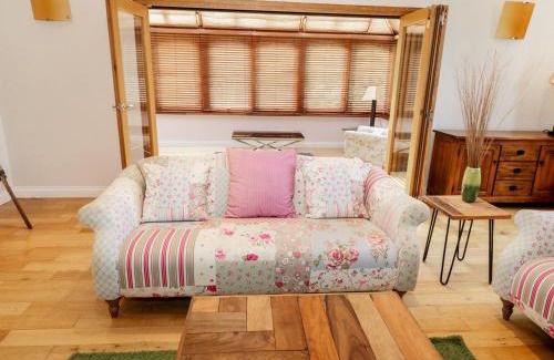 Walworth House | Walworth Castle Lodge