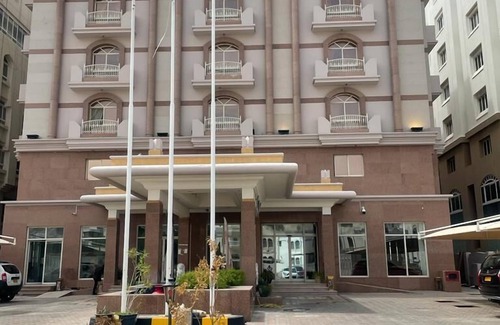 Al Khuwair Apartment | Wanasa Continental Hotel