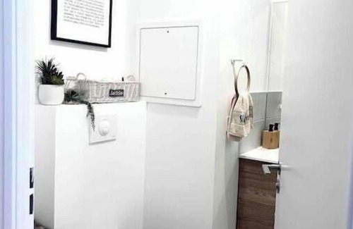 Saint-Ouen Apartment | Wander Saint Ouen