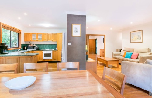 Boat Harbour Cottage | Wanderers Retreat Port Stephens