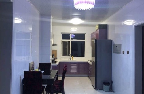 Badalingzhen Apartment | Wang you Apartment