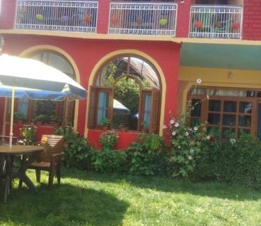 Srinagar House | WANI GUEST HOUSE