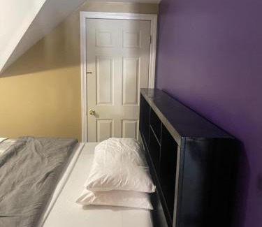 East Hartford Apartment | Wanna hang out