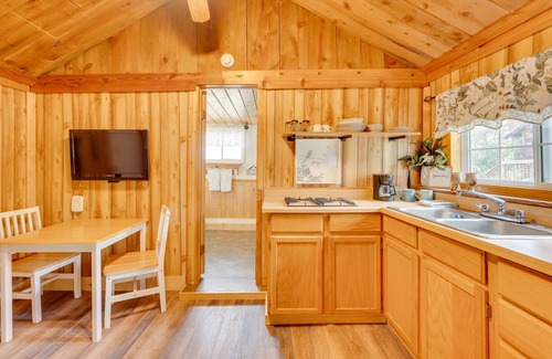Allenspark Apartment | 'Wapiti' Allenspark Cabin Near Rocky Mountains!