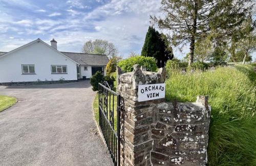 Winkleigh House | War Horse Valley Orchard View