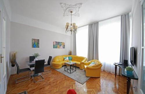 Miskolc Apartment | Warady Apartments
