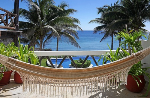 Akumal Condo | WARM AND INVITING CONDO.