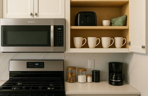 Constable Hook Condo | Warm & Cozy Escape - NYC & NWK w/free parking