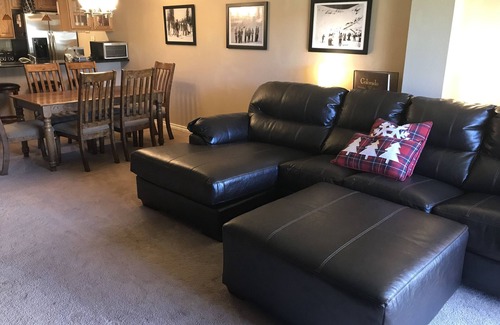East Village at Copper Condo | Warm inviting, newly renovated 2 bedroom, 2 bath, steps from the lift.
