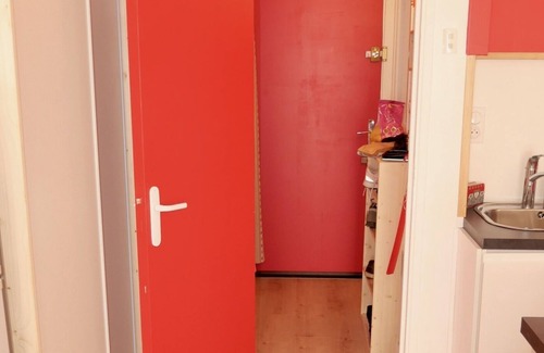 Saint-Jean-Saint-Nicolas Apartment | warm, quiet and comfortable 3-star studio