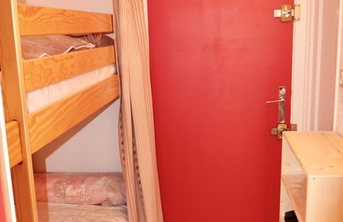 Saint-Jean-Saint-Nicolas Apartment | warm, quiet and comfortable 3-star studio