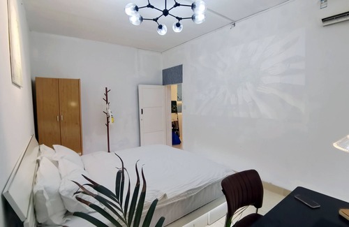 Qingyang Apartment | Warm Studio in Chengdu close to Taishengnan Road