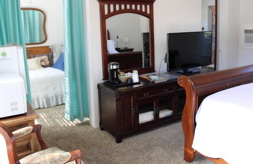 San Andreas House | Warm, Welcoming, and Unique - You Will Never Forget Such a Personal Stay!