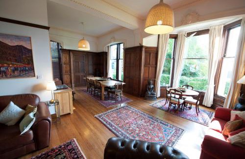 Moffat Apartment | Warriston Apartment at Holm Park
