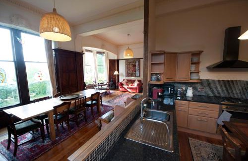 Moffat Apartment | Warriston Apartment at Holm Park