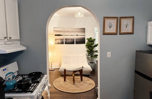 Weehawken Apartment | Wasabi Japanese Sanctuary 1BR-minutes to the city