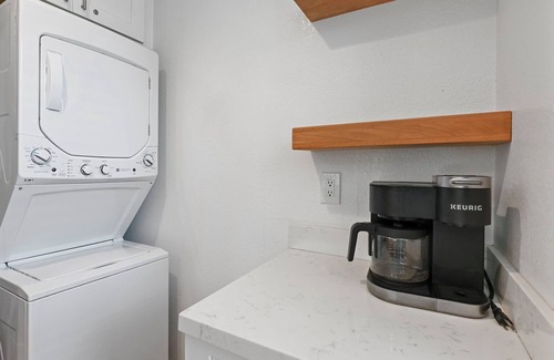 Oceanside Condo | Washer & Dryer in Condo! Perfect for Families! G7 North Coast Village