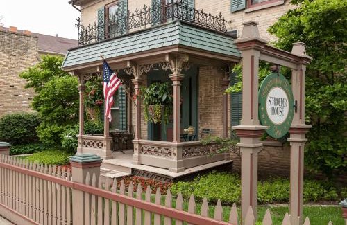 Cedarburg Hotel | Washington House Inn
