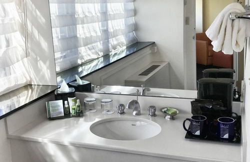 Logan Circle Hotel | Washington Plaza Hotel