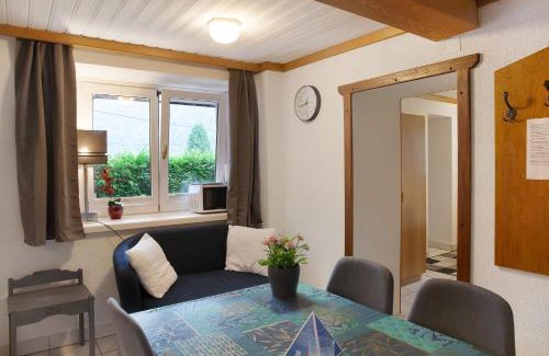 Stall Apartment | Wasserfall