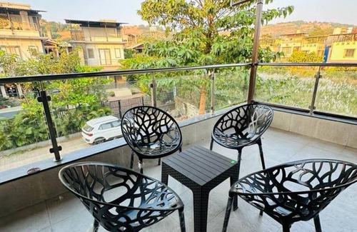 Lonavala House | Wastrova by Joy Suitesnn