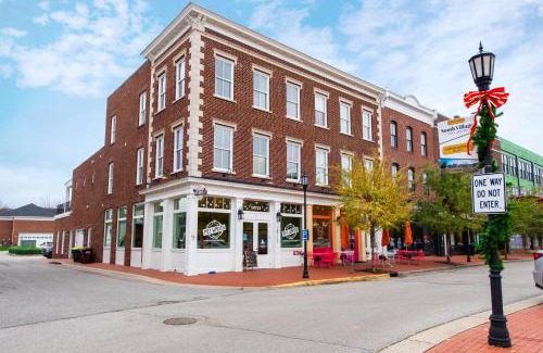 Prospect House | Watch Hill Manor Bourbon Commons