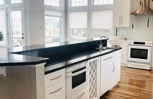 Buck Island House | Watch the waves and enjoy ultimate luxury in Corolla