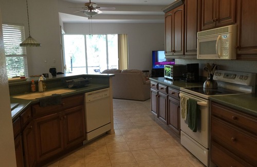 Edgewater House | Water front, Sailboat Access, Harbor/Gulf Access, Walk to Beach Park
