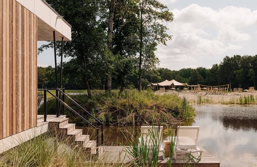 Zeewolde House | Water Lodge in Netherlands with Paddleboarding