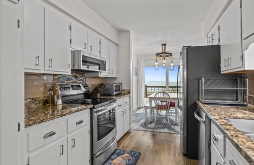 Smyrna House | Water's Edge Retreat- Sound Front Home with Dock