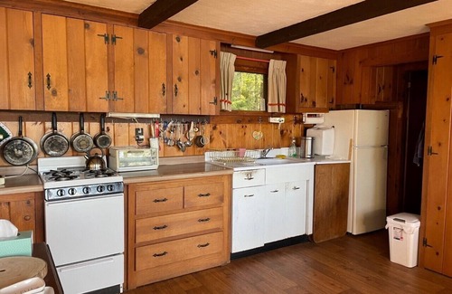 Center Harbor Cottage | Water's Edge Two Bedroom Cottage