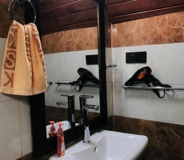 Nallathanniya House | Water Side Residence