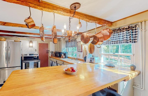 Sandwich House | Water Street Retreat
