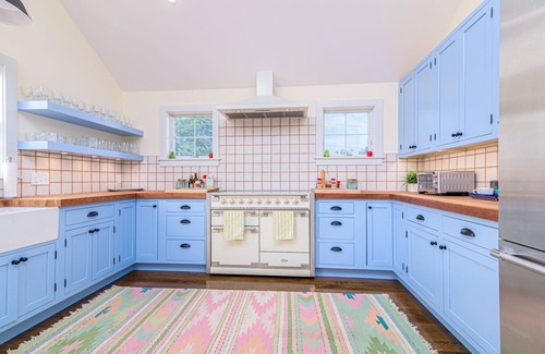Jamestown House | Water view close to Jamestown Village
