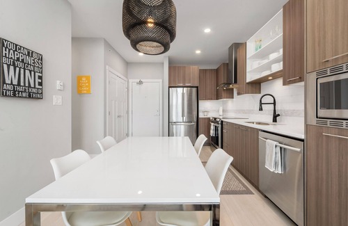 Tsawwassen Apartment | Water View Penthouse Tsawwassen Mills/2bd/bth !