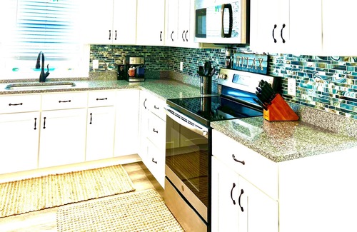 Port St. Joe House | Water views, a few steps to beach, boat parking