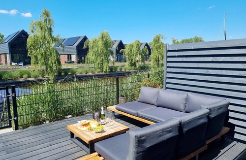 Balk House | Water Villa in Balk with Lake Access