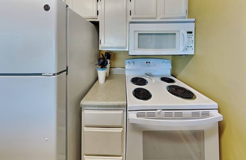 Corpus Christi Condo | Watercolor Skies | Cozy, Waterfront
