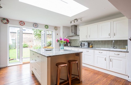 Parsons Green and Walham House | Waterford Road | Pro-Managed