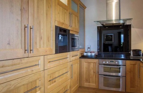Ardmore Villa | Waterford Villa 5 Bed Beach Retreat